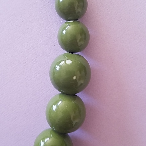 Necklace - Picture 4 of 4